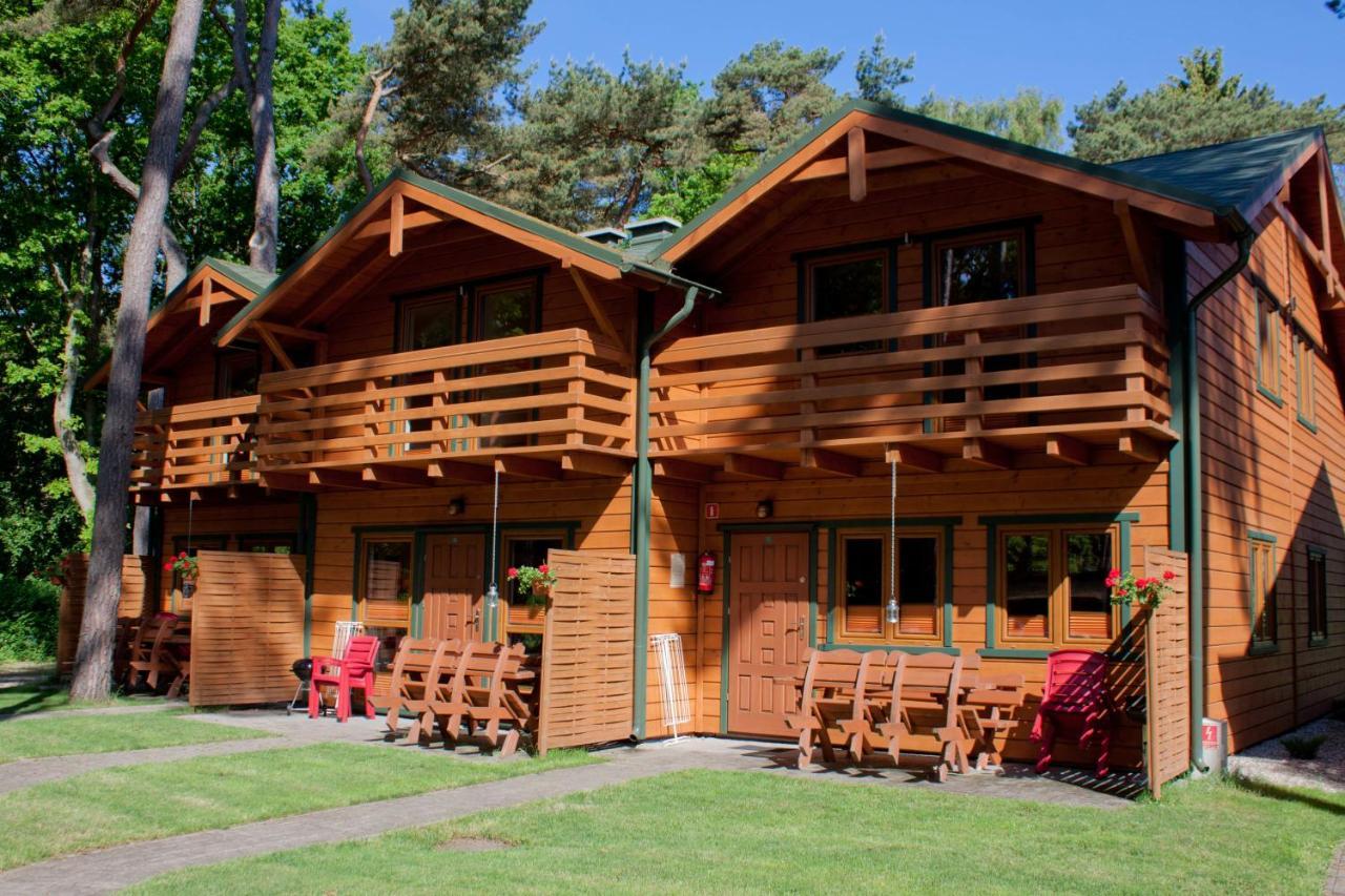 Natura Park Ustronie Morskie - Domki, Apartamenty Екстер'єр фото