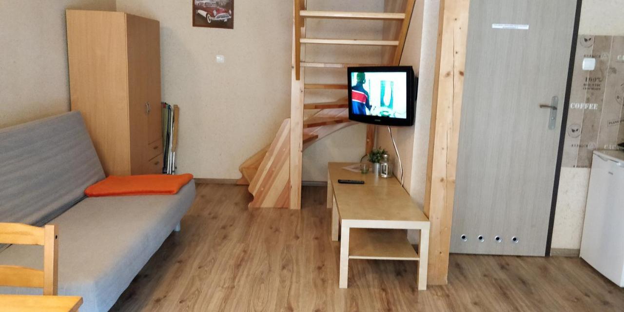 Natura Park Ustronie Morskie - Domki, Apartamenty Екстер'єр фото