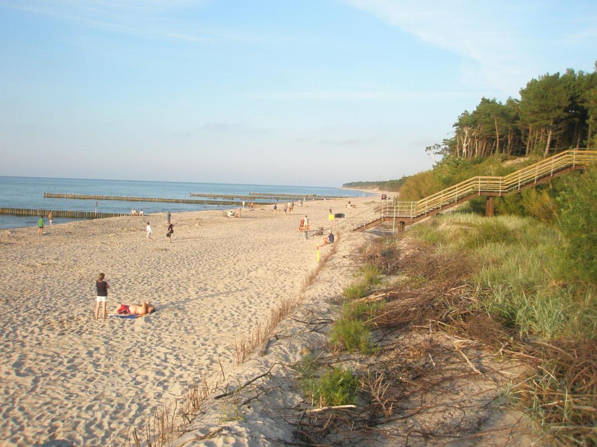 Natura Park Ustronie Morskie - Domki, Apartamenty Екстер'єр фото