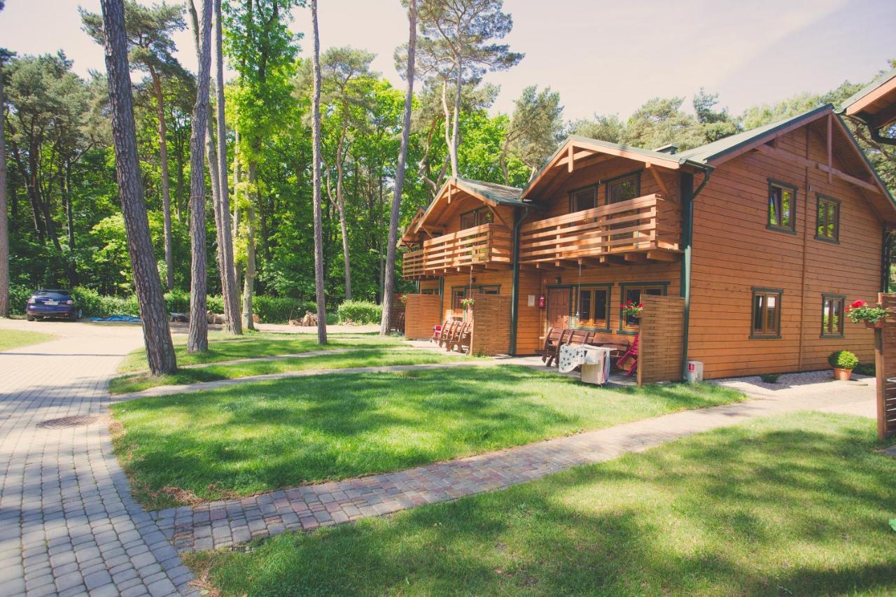 Natura Park Ustronie Morskie - Domki, Apartamenty Екстер'єр фото