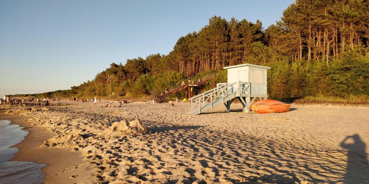 Natura Park Ustronie Morskie - Domki, Apartamenty Екстер'єр фото