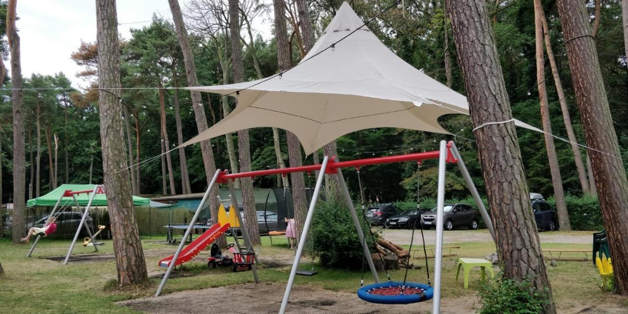 Natura Park Ustronie Morskie - Domki, Apartamenty Екстер'єр фото