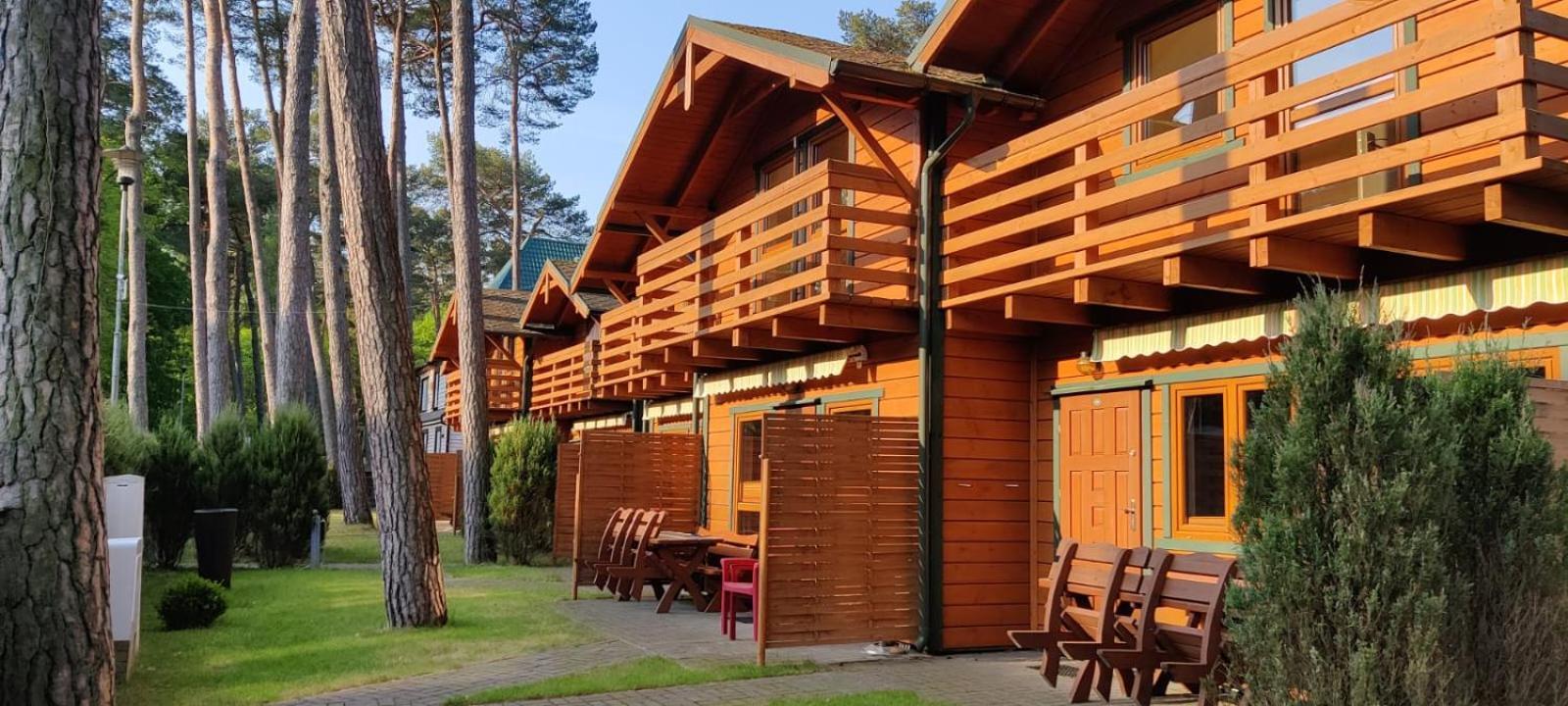 Natura Park Ustronie Morskie - Domki, Apartamenty Екстер'єр фото